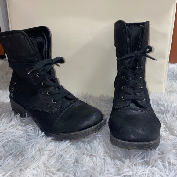 Black Ankle Boots - Picture 4 of 4